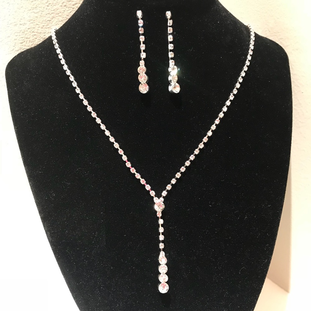 ❣️New Cubic Zirconia Necklace & Earrings Set - Picture 1 of 6